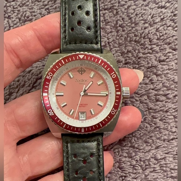 ZODIAC Seadragon ZO2231 Ladies watch. - Picture 5 of 12